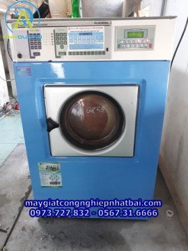 Máy giặt công nghiệp Electrolux W230 23kg
